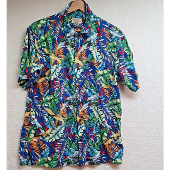 Ocean and Coast Shirt Men’s Size M Hawaiian Tropical Print Vacation Summer Fun - Picture 1 of 12